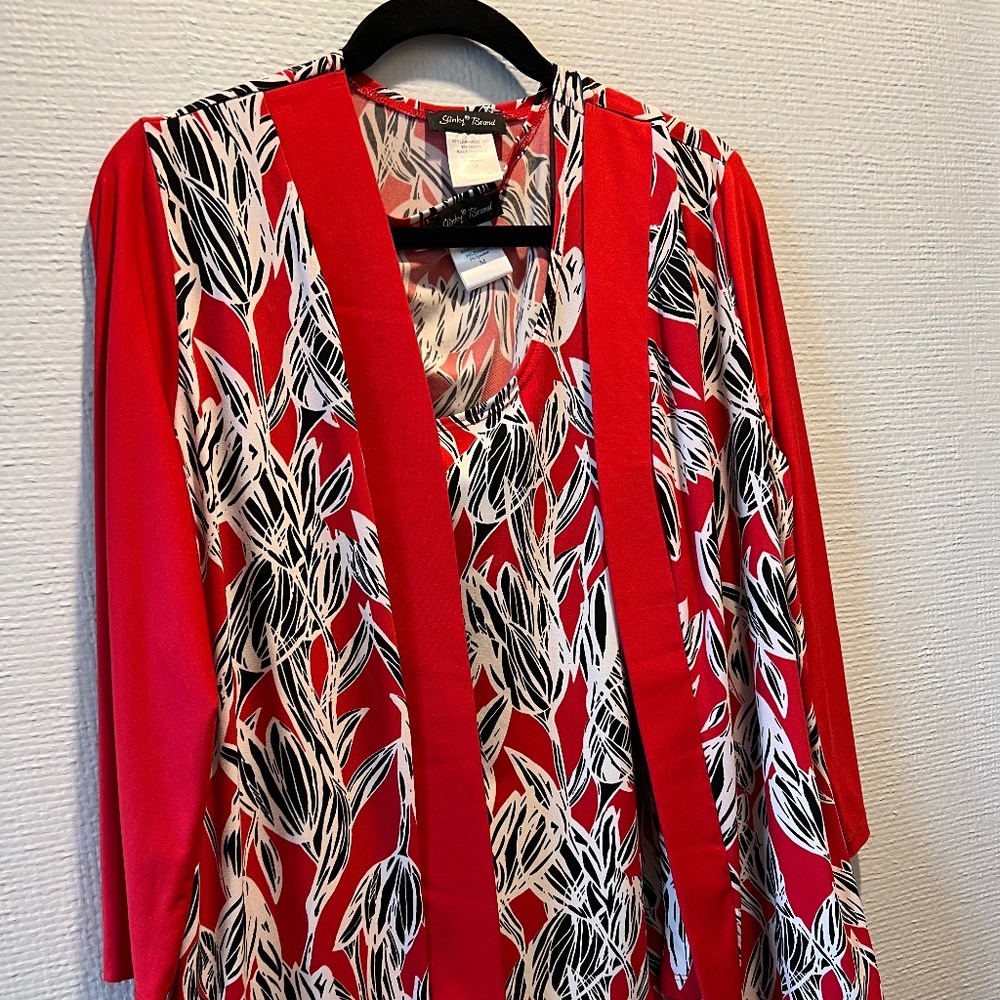 Slinky Brand Long Open Front Drape Cover Up / Tulips, Liquid Knit Medium